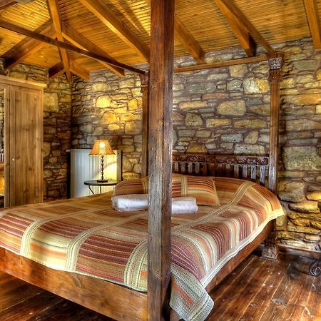 Vila Petrina House Ángistron Pokoj fotografie